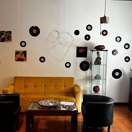 Feel At Home Guest House Овар Екстер'єр фото